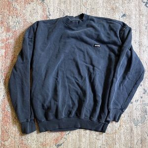 Joah brown washed navy crewneck